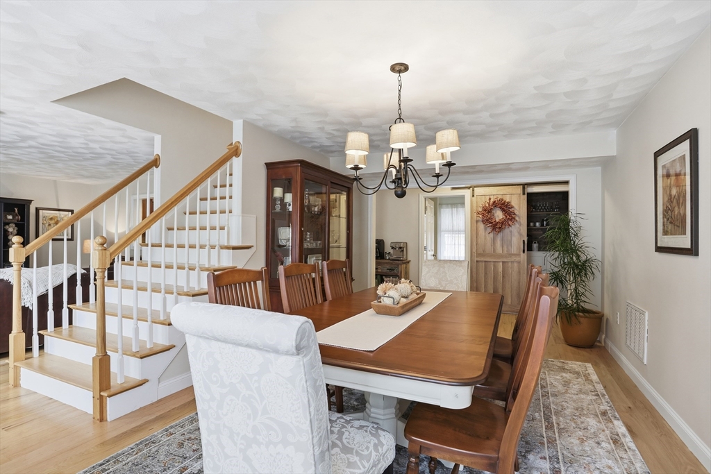 7 Jills Way #7, Tewksbury, MA Photo #12