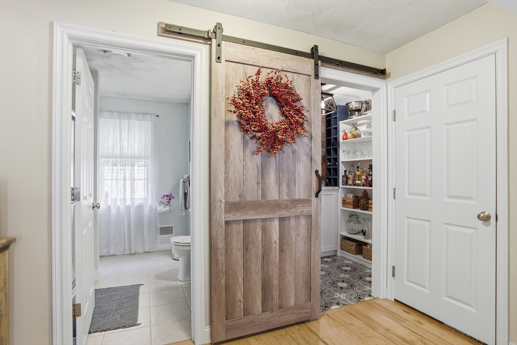 7 Jills Way #7, Tewksbury, MA Photo #19