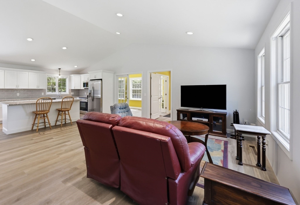 85 Waid Rd, Monson, MA Photo #6