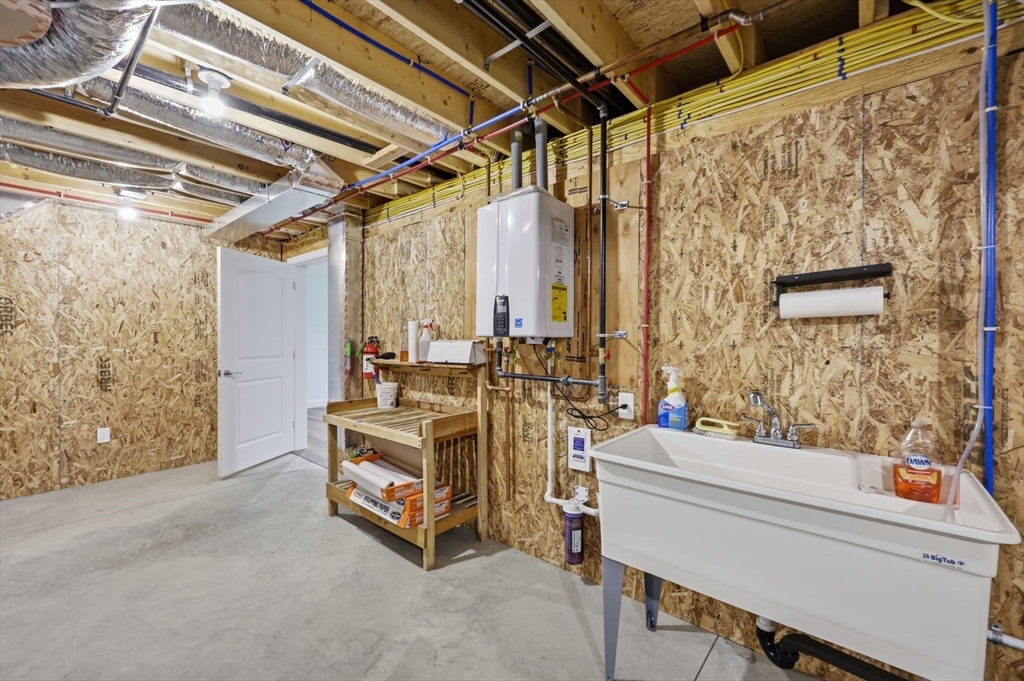 85 Waid Rd, Monson, MA Photo #31