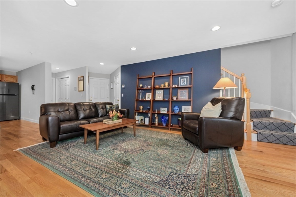 7 Conant Rd 37