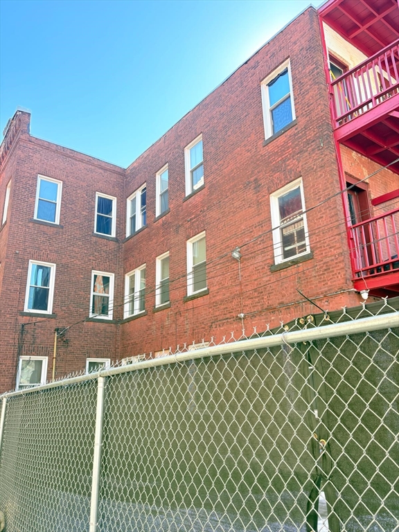 179-183 Walnut Street