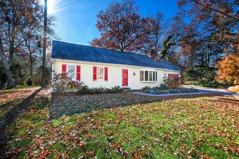 12 Crowell Road Sandwich MA 02563