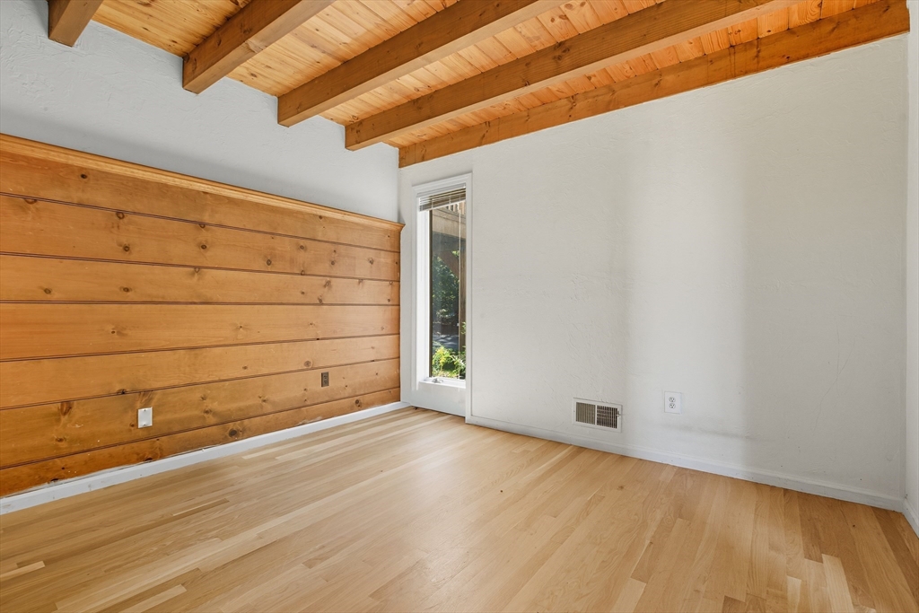 4 Kendall St 4
