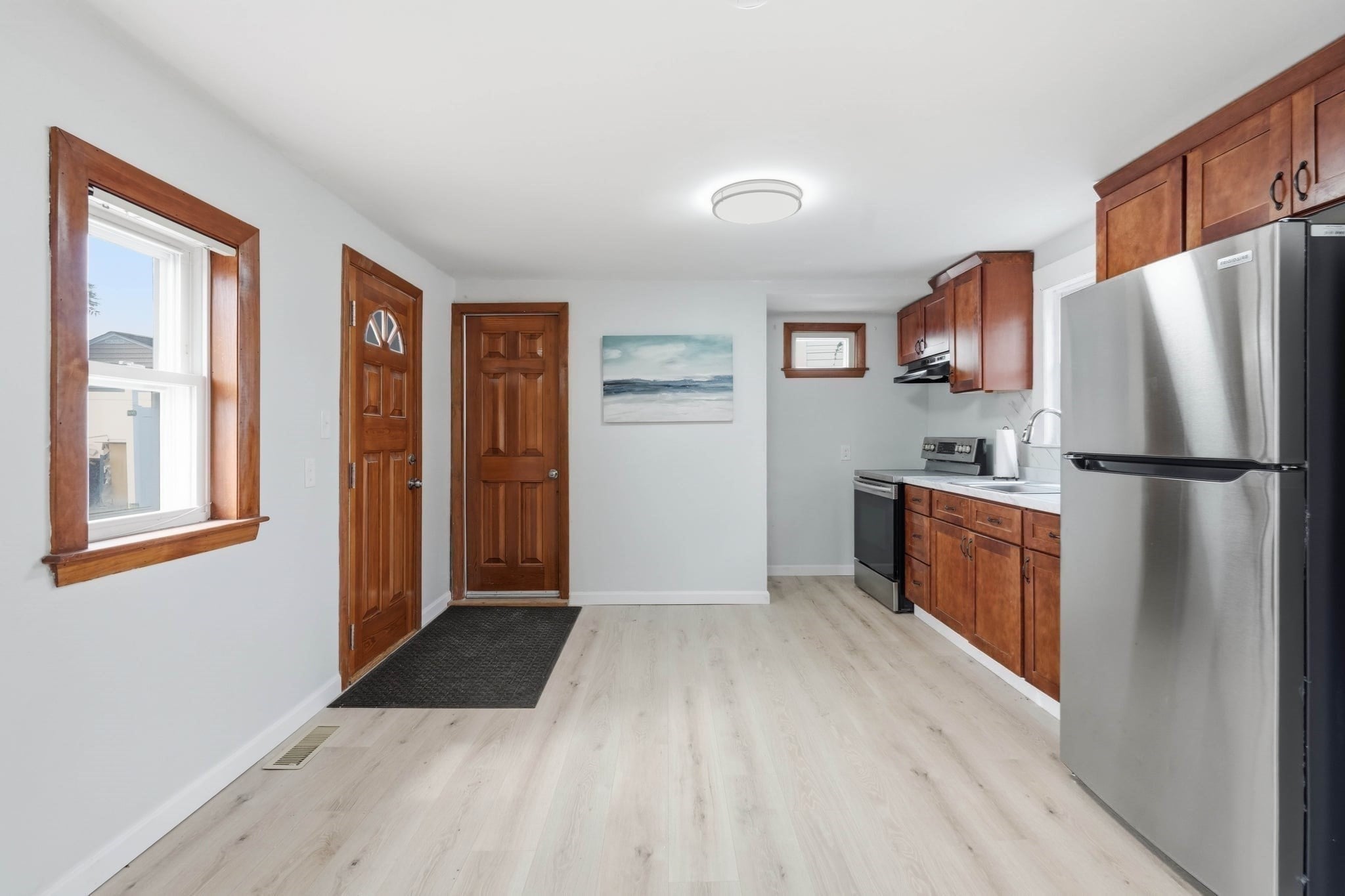216 Crest Ave, Revere, MA, 216 Crest Ave, Revere, MA Photo #8