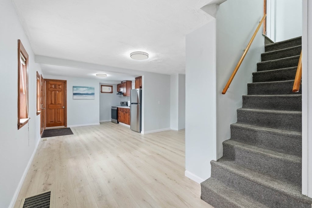 216 Crest Ave, Revere, MA, 216 Crest Ave, Revere, MA Photo #16
