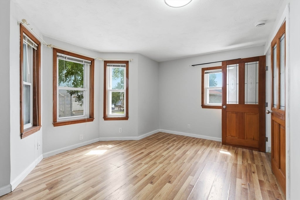 216 Crest Ave, Revere, MA, 216 Crest Ave, Revere, MA Photo #12
