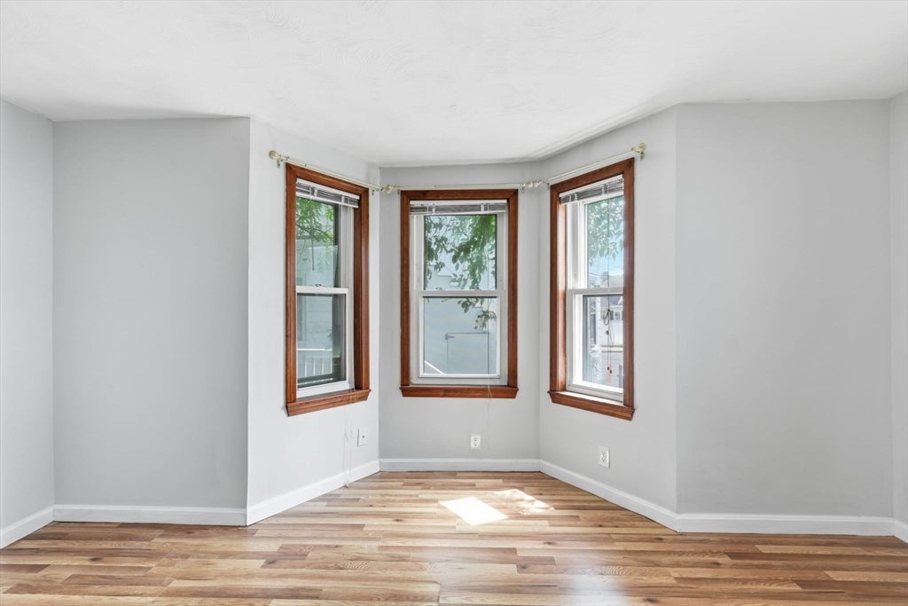 216 Crest Ave, Revere, MA, 216 Crest Ave, Revere, MA Photo #14