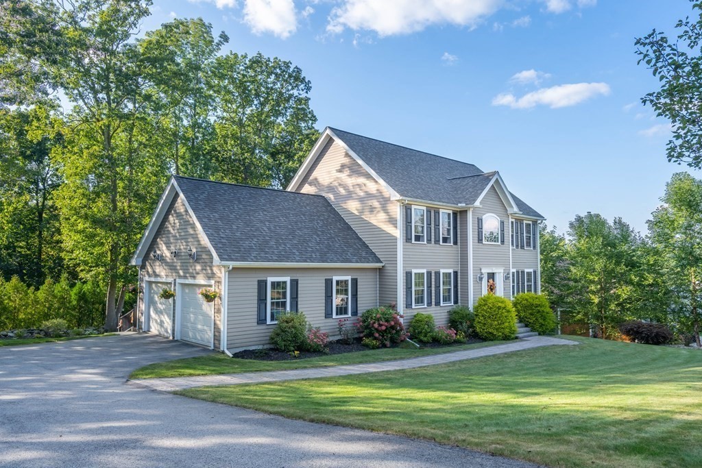2 Camden Drive