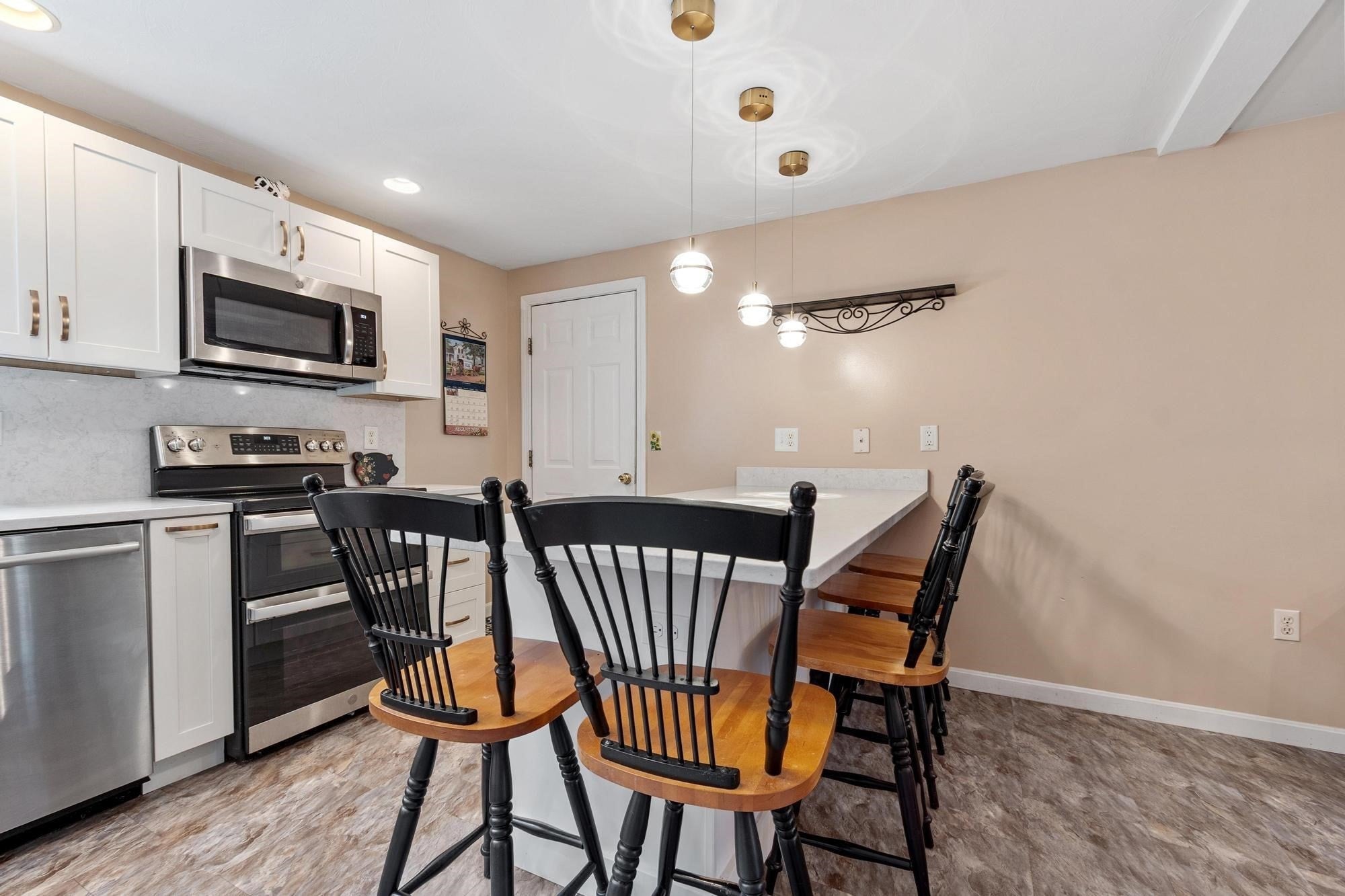 64 Jordans Way, Leominster, MA Photo #9