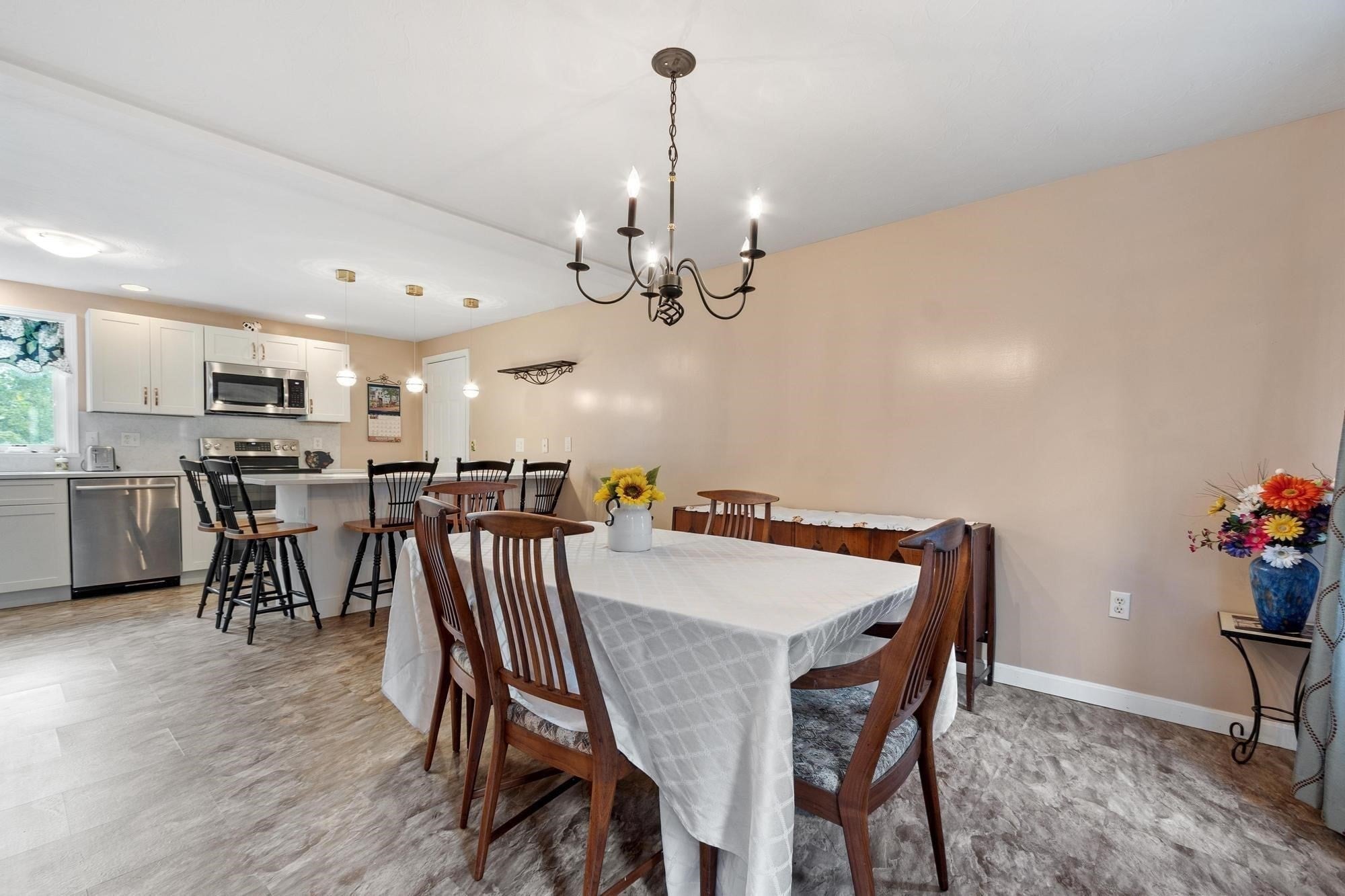 64 Jordans Way, Leominster, MA Photo #7