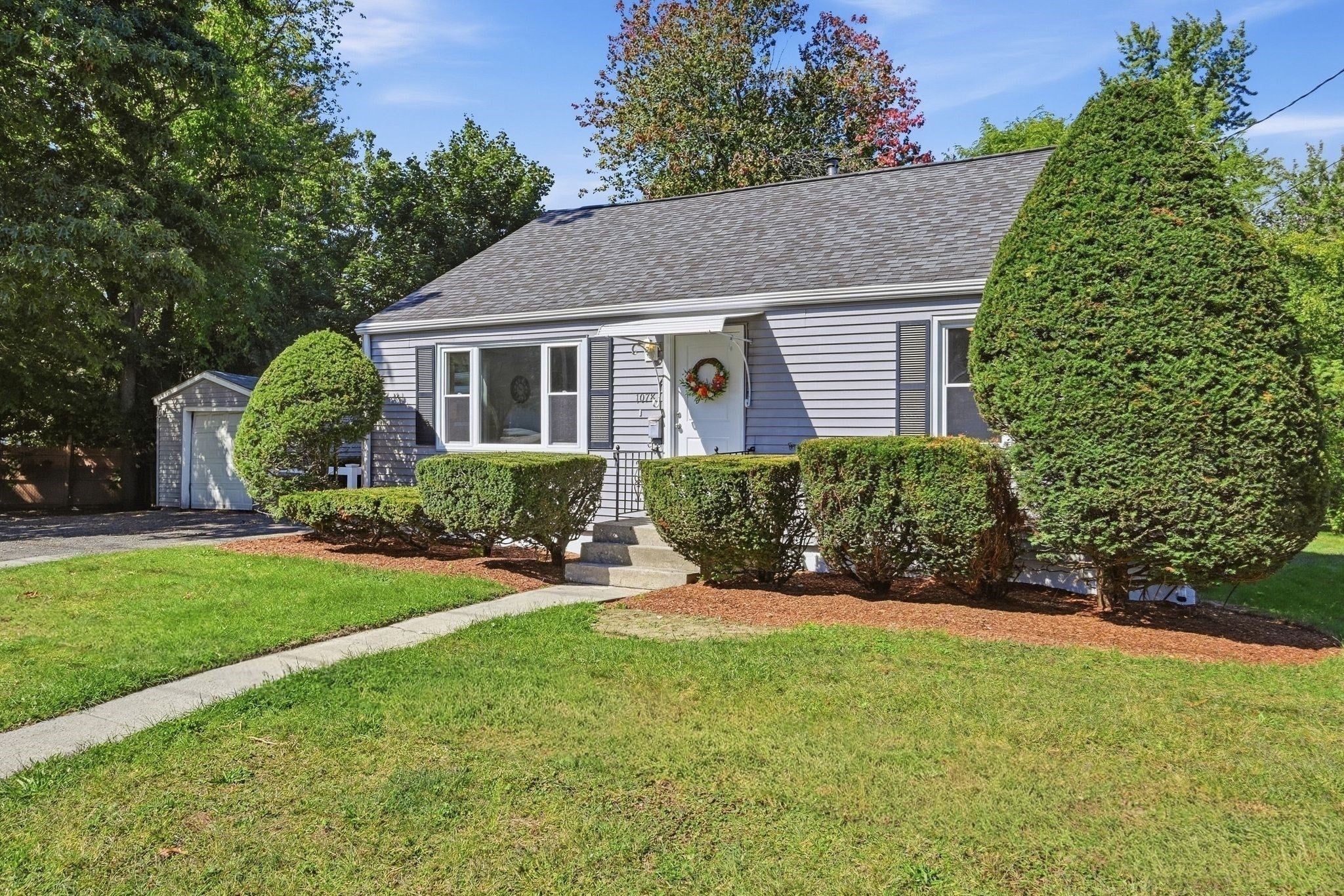 1078 Granby Rd