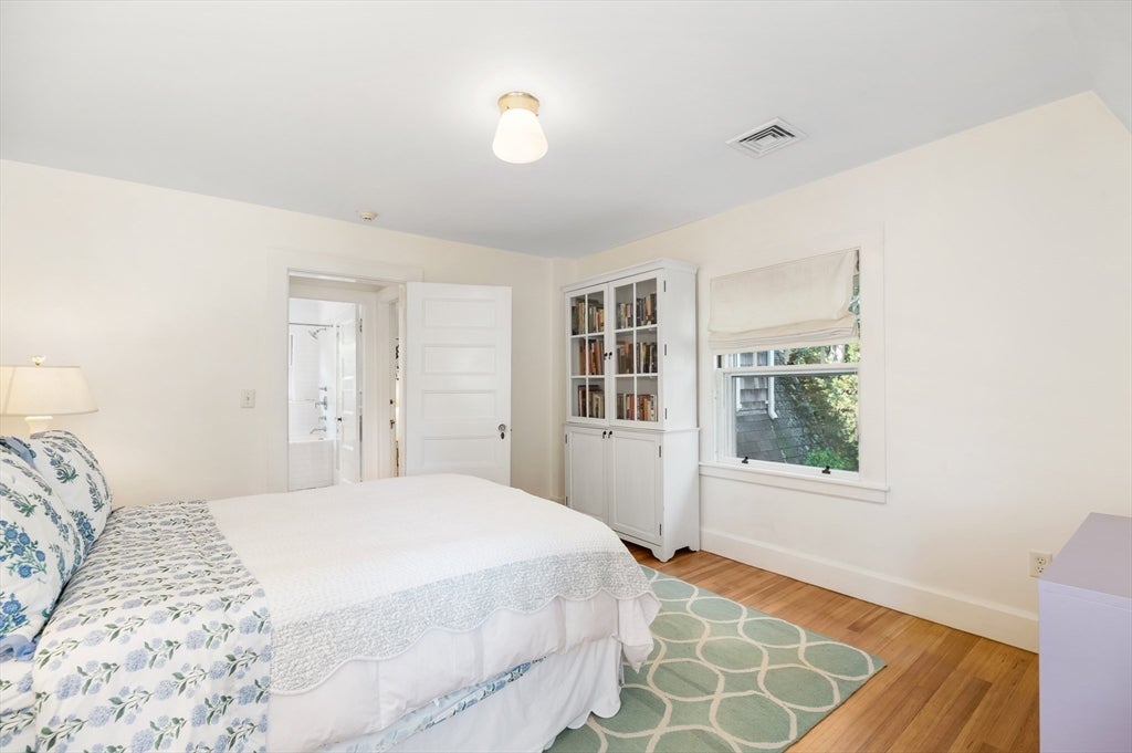 8 Brier Rd, Gloucester, MA, 8 Brier Rd, Gloucester, MA Photo #28