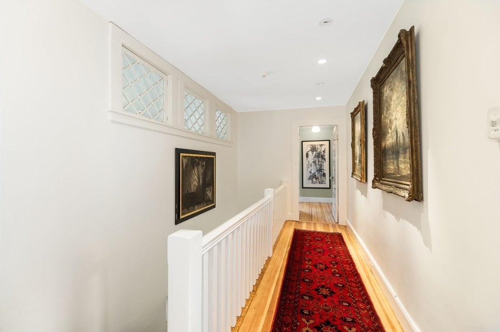 8 Brier Rd, Gloucester, MA, 8 Brier Rd, Gloucester, MA Photo #20