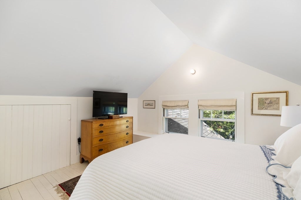 8 Brier Rd, Gloucester, MA, 8 Brier Rd, Gloucester, MA Photo #30