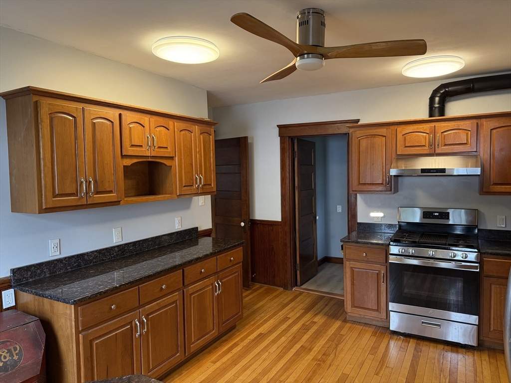 612 Grove St Lot 1