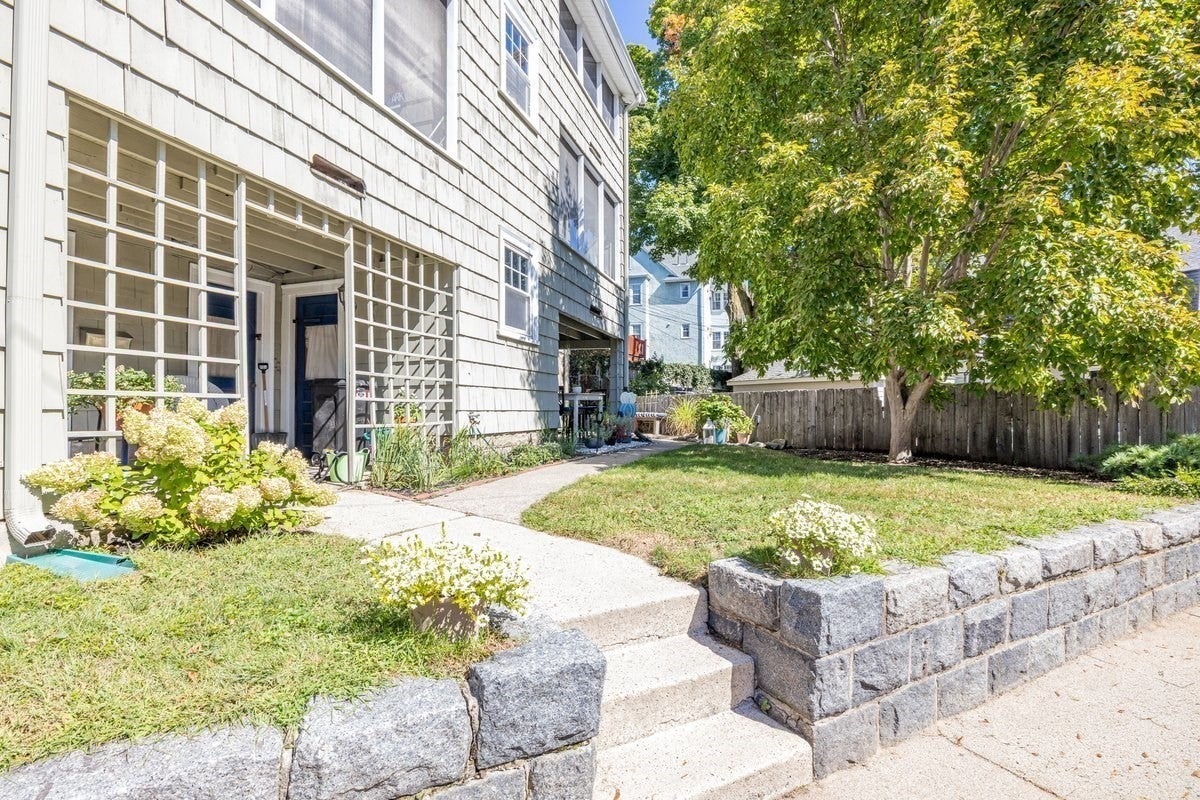 60 Guernsey St #1, Boston, MA, 60 Guernsey St #1, Boston, MA Photo #3
