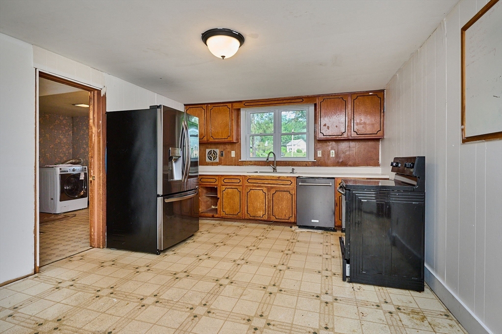 115 S Shelburne Rd