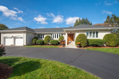 10 Viking Rd Winchester MA 01890