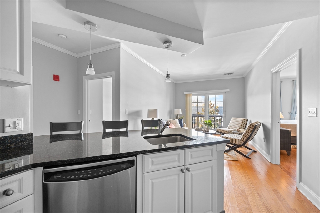 501 Commerce Dr 1316