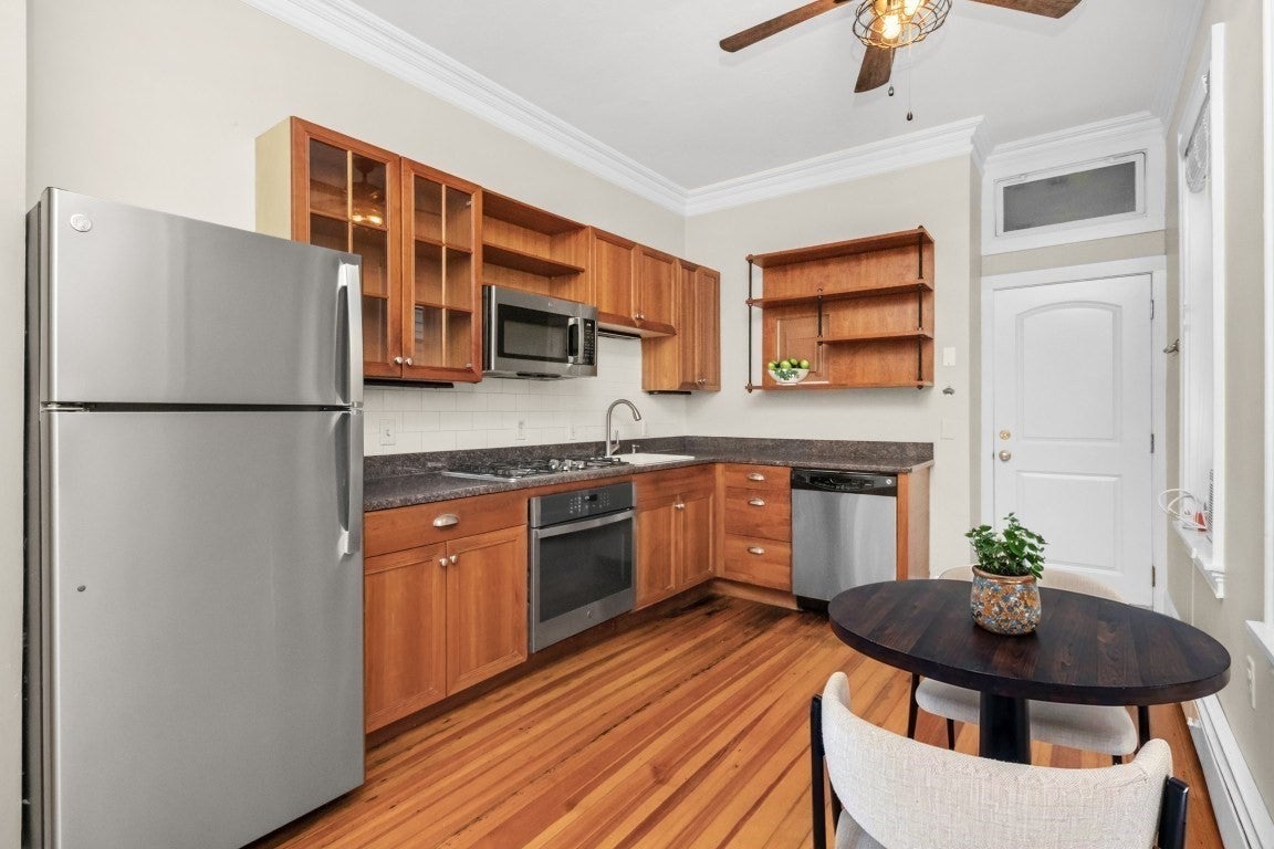 421 E 3rd St #1, Boston, MA, 421 E 3rd St #1, Boston, MA Photo #6