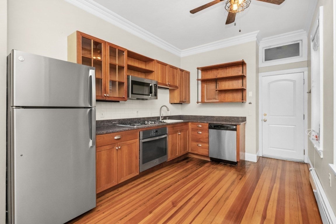 421 E 3rd St #1, Boston, MA, 421 E 3rd St #1, Boston, MA Photo #7
