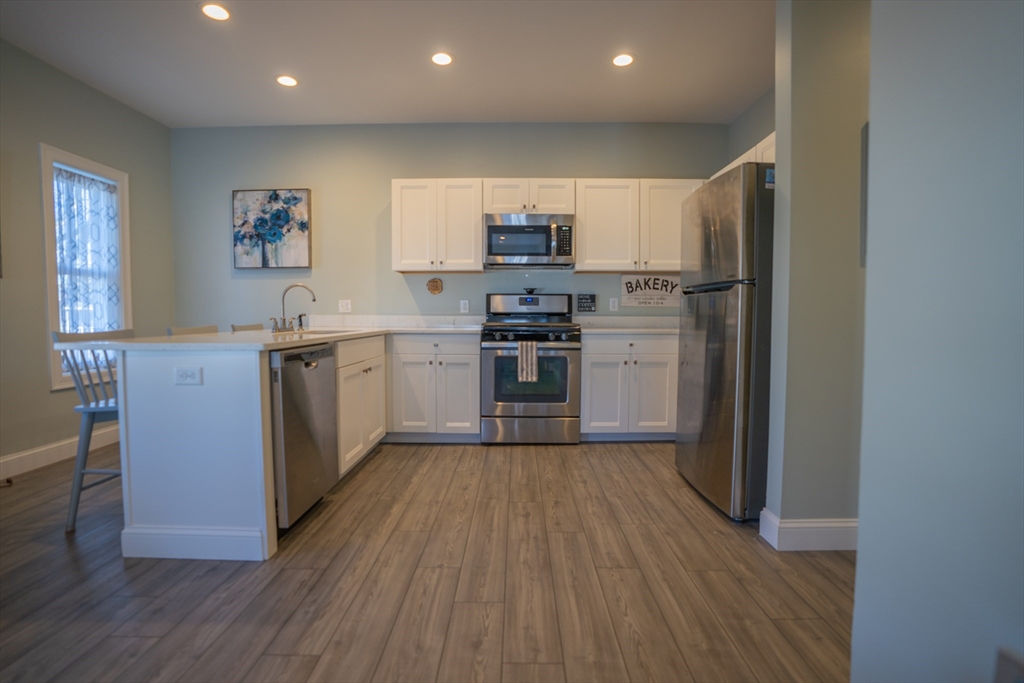 278 Court Street 101