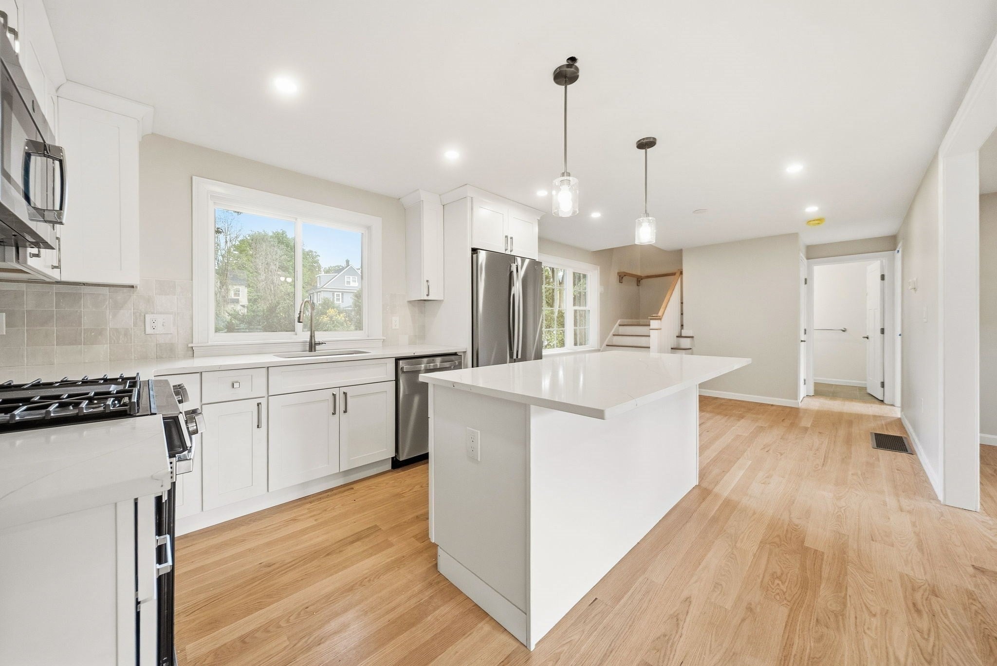 11 Clark Ave, Walpole, MA, 11 Clark Ave, Walpole, MA Photo #4