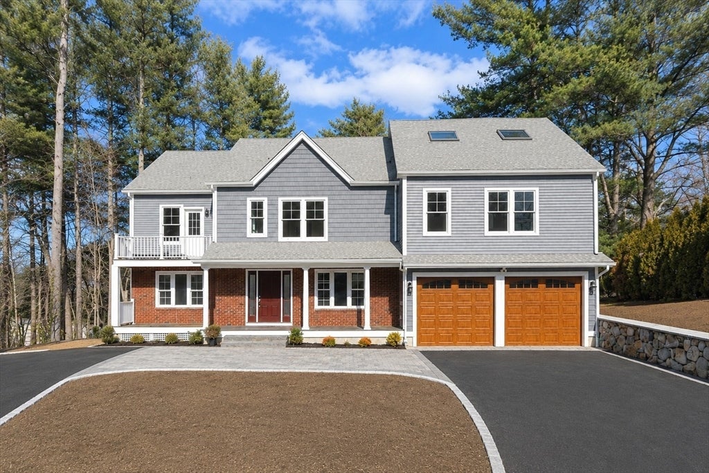 Photo of 510 Common St, Walpole, MA