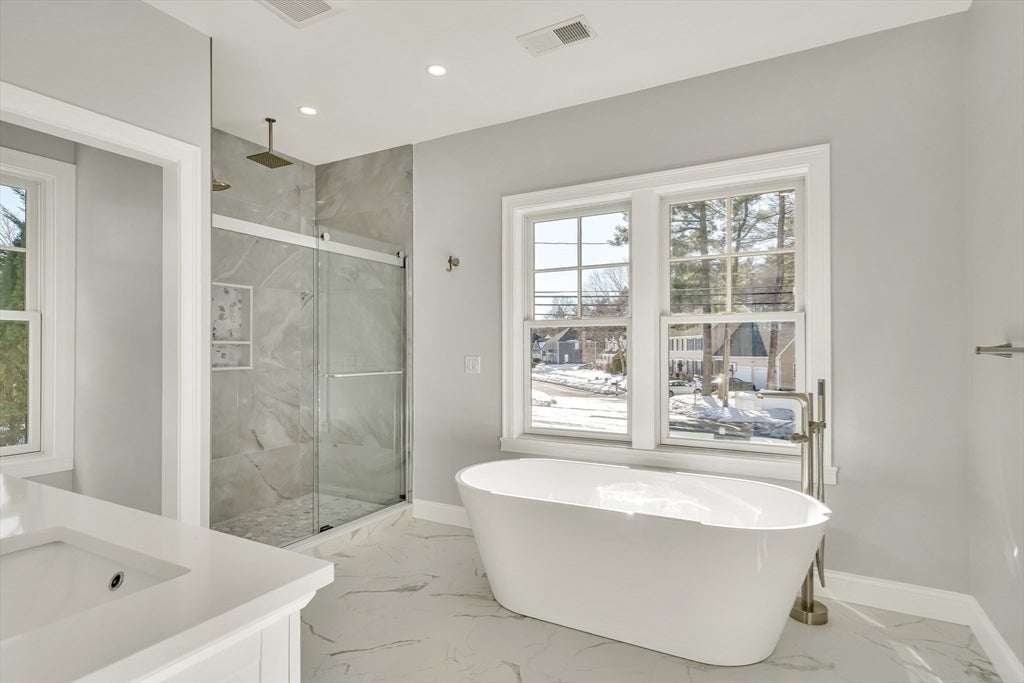 510 Common St, Walpole, MA, 510 Common St, Walpole, MA Photo #8