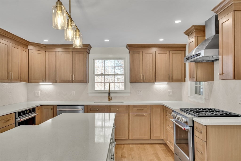 510 Common St, Walpole, MA, 510 Common St, Walpole, MA Photo #5