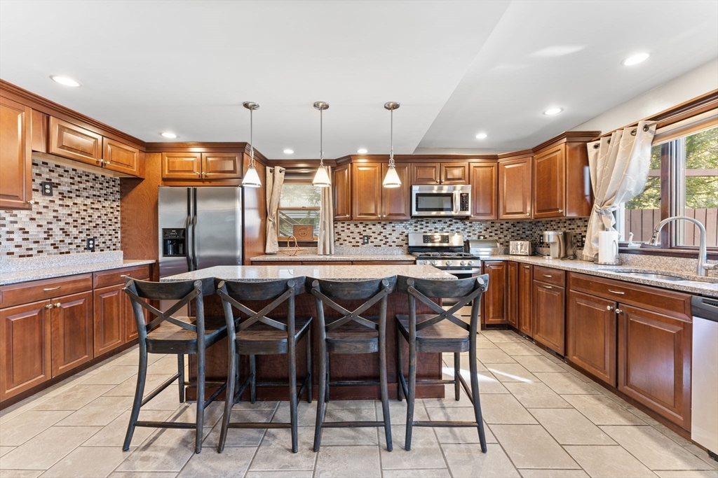 114 Bowdoin St 114