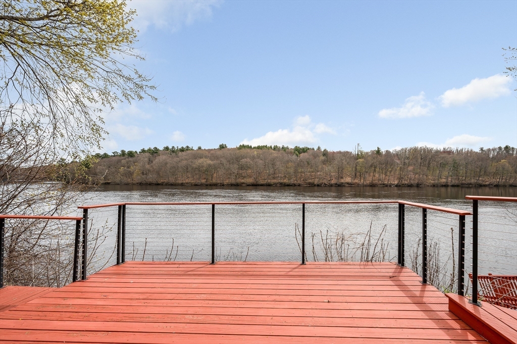 821 Merrimack Ave, Dracut, MA Photo #28