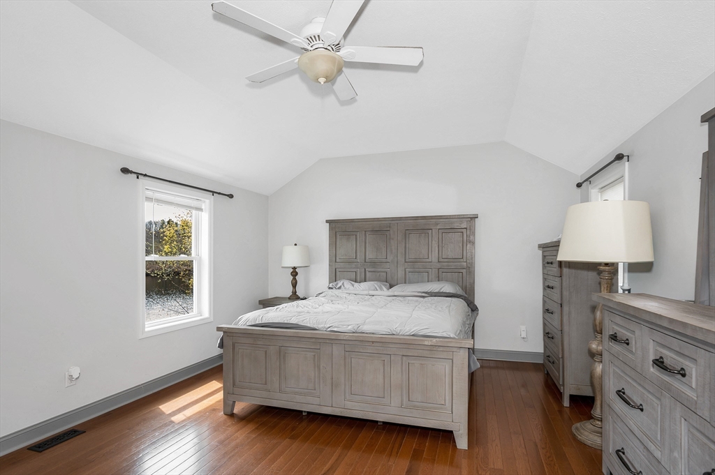 821 Merrimack Ave, Dracut, MA Photo #11