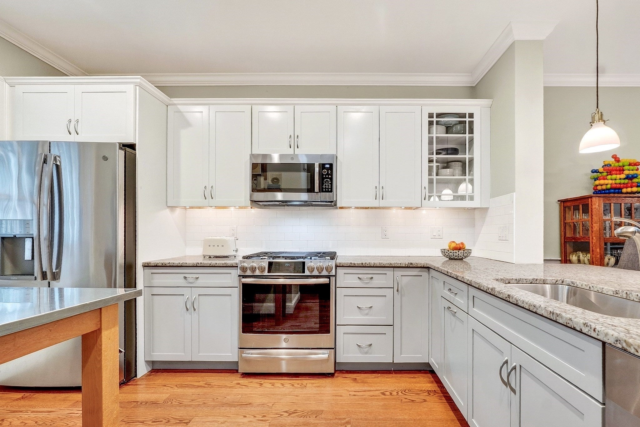 66 Evergreen Ave 66