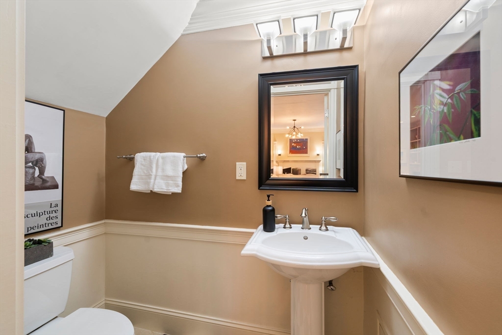 113 Carlisle St #113, Newton, MA, 113 Carlisle St #113, Newton, MA Photo #25
