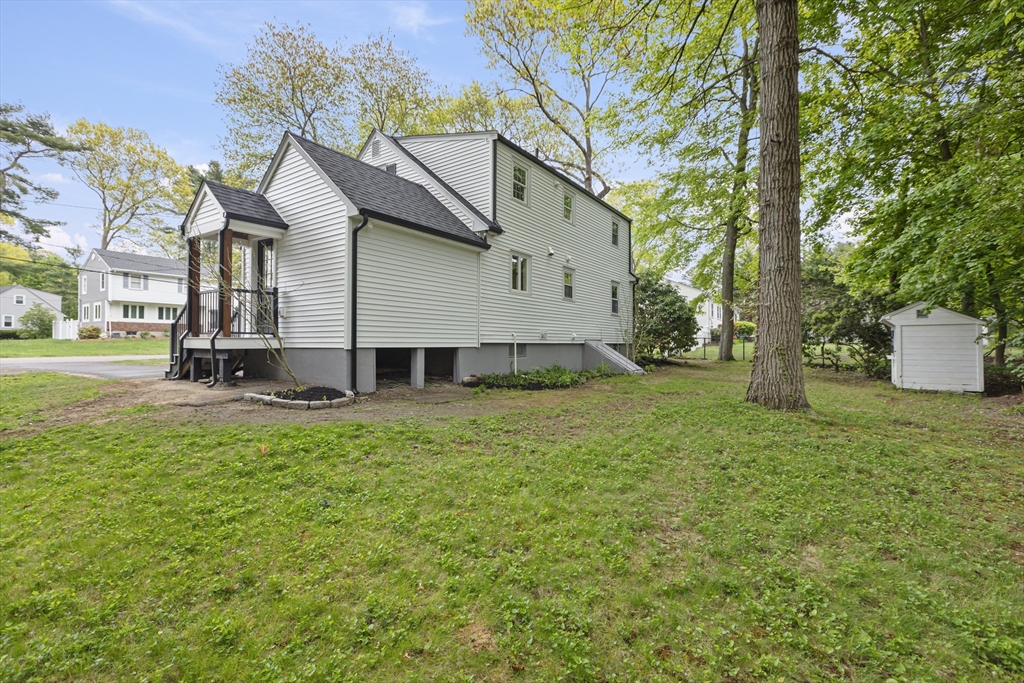 53 Highland St, Walpole, MA Photo #5