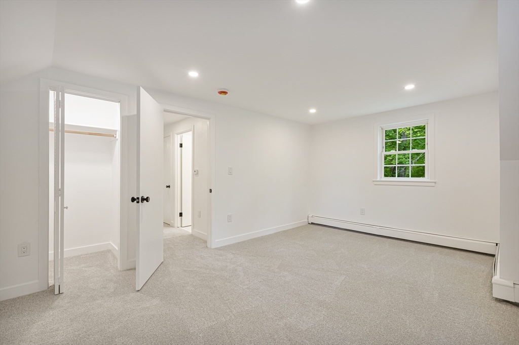 53 Highland St, Walpole, MA Photo #24