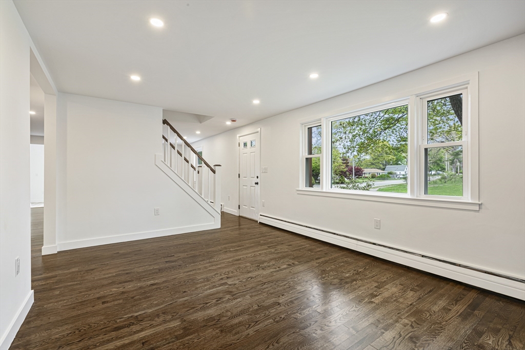 53 Highland St, Walpole, MA Photo #19