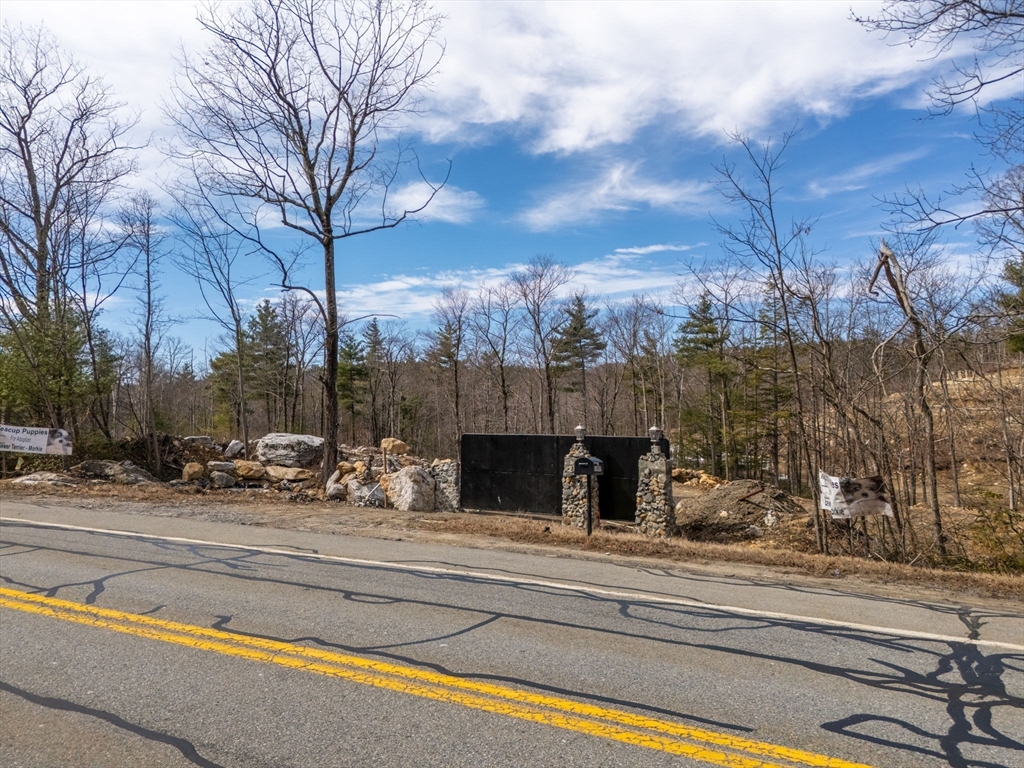 1802 Greenville Rd