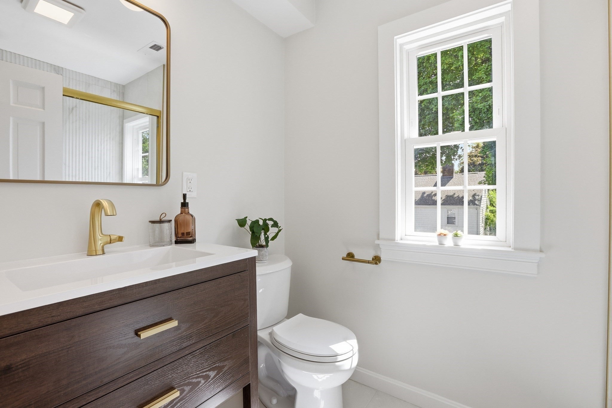 128 Watson Rd, Belmont, MA, 128 Watson Rd, Belmont, MA Photo #14