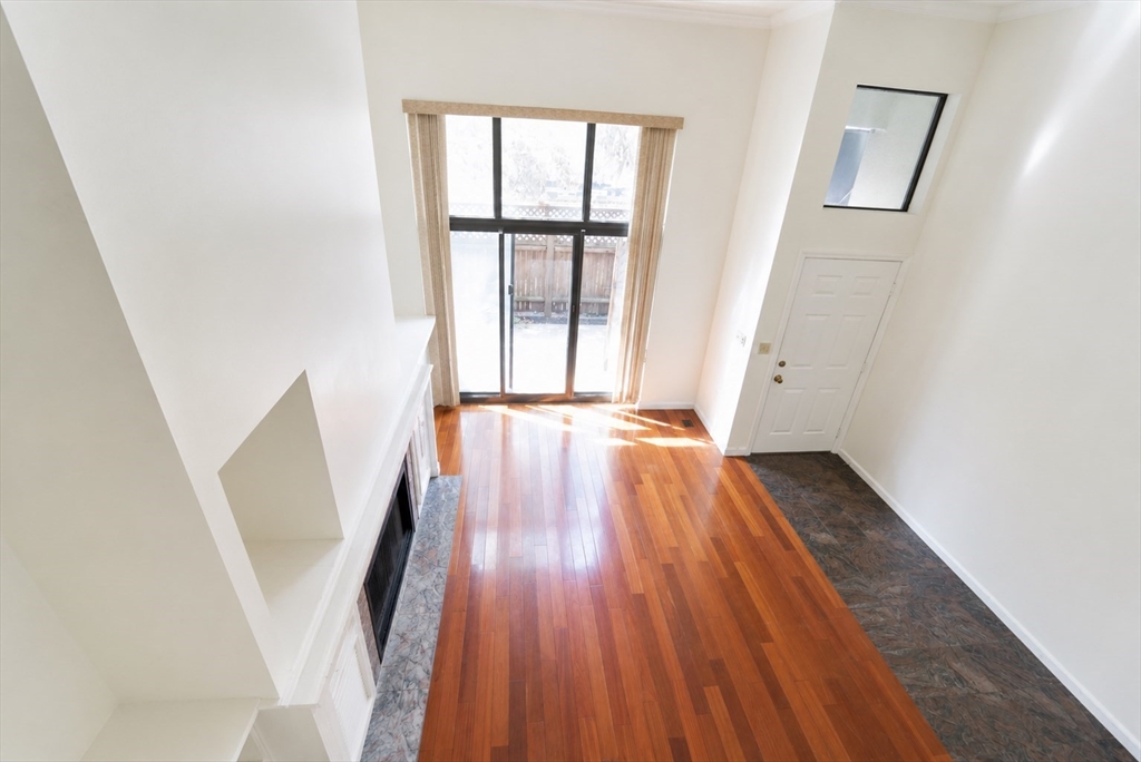Click for 85 Brainerd Rd #TH-3, Boston, MA slideshow