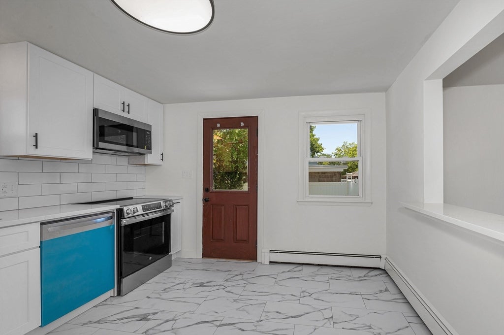 68 Waldo St, Lowell, MA, 68 Waldo St, Lowell, MA Photo #10