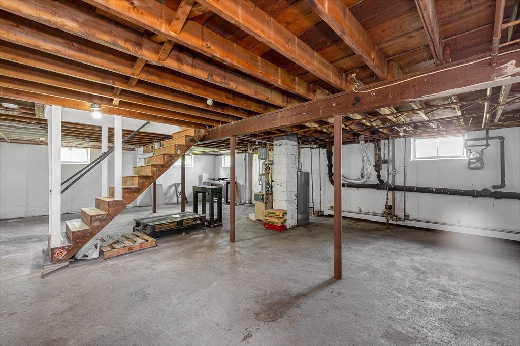 68 Waldo St, Lowell, MA, 68 Waldo St, Lowell, MA Photo #24