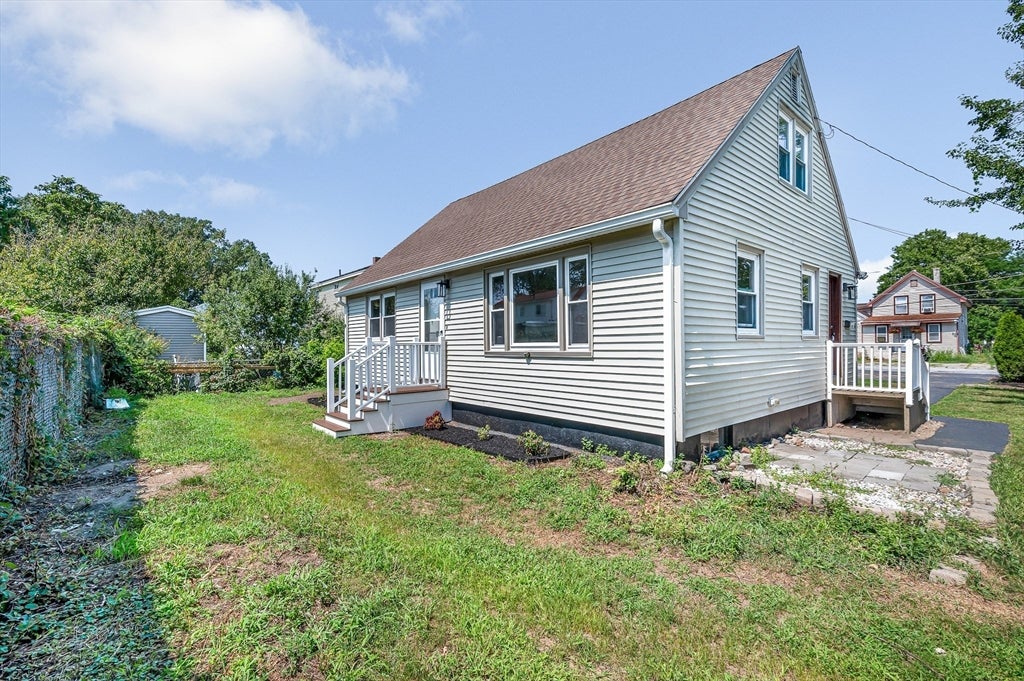 68 Waldo St, Lowell, MA, 68 Waldo St, Lowell, MA Photo #28