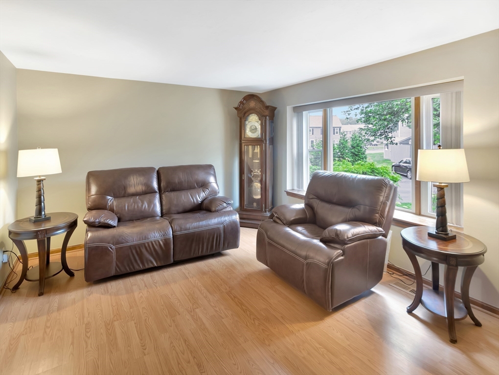 18 Sharron Drive 18