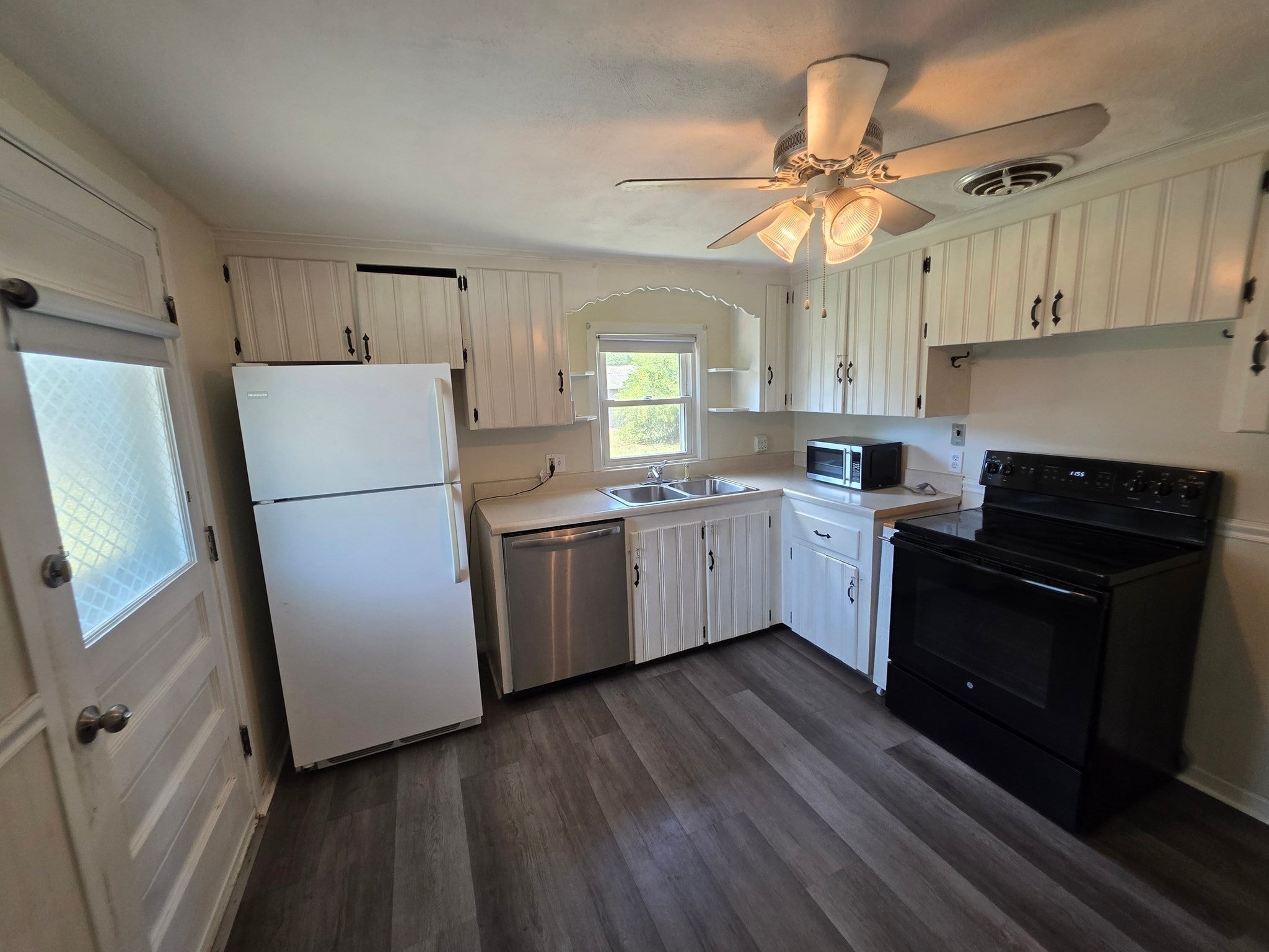 11 Brigham Rd, South Hadley, MA Photo #10