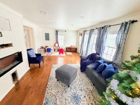 12 Danforth St Canton MA 02021