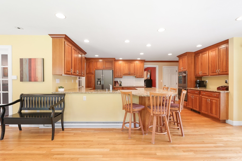 Sherborn, Massachusetts 01770, United States, 4 Bedrooms Bedrooms, ,3 BathroomsBathrooms,Residential,Active,145541