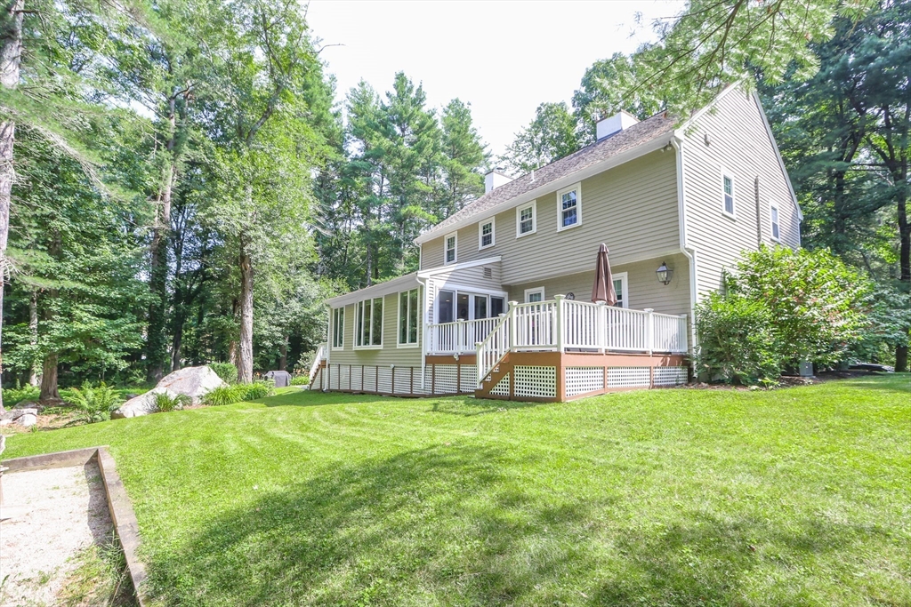 Sherborn, Massachusetts 01770, United States, 4 Bedrooms Bedrooms, ,3 BathroomsBathrooms,Residential,Active,145541